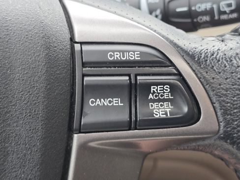 Used 2014 Honda Odyssey EX-L image 32