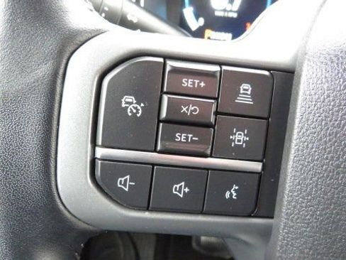 Used 2022 Ford F150 Lariat image 24