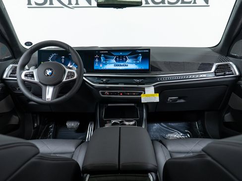 New 2026 BMW X5 xDrive40i w/ M Sport Package image 15