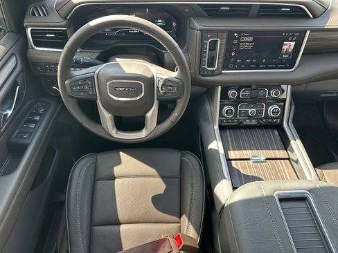 Used 2024 GMC Yukon Denali w/ Max Trailering Package AWD/4WD image 24