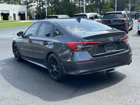 Used 2024 Honda Civic Sport image 9