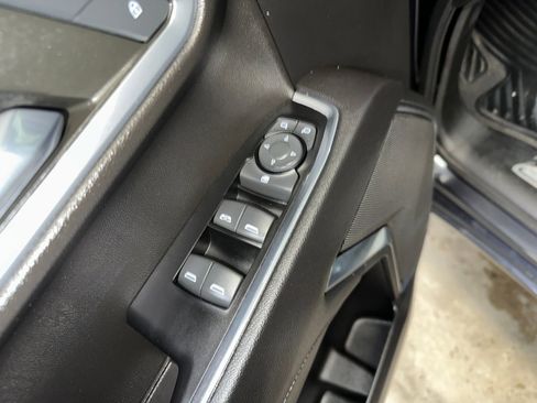 Certified 2022 Chevrolet Silverado 1500 LT image 8