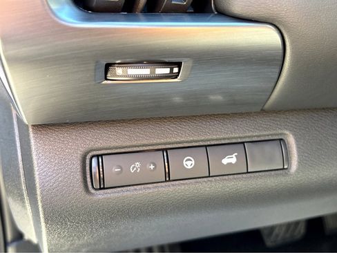 New 2025 Nissan Pathfinder Rock Creek image 12