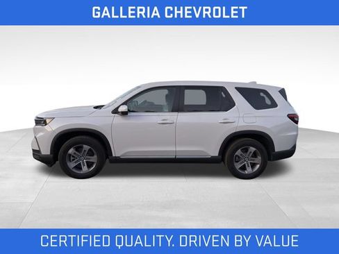 Used 2025 Honda Pilot EX-L image 2