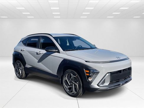 New 2026 Hyundai Kona SEL Premium image 1