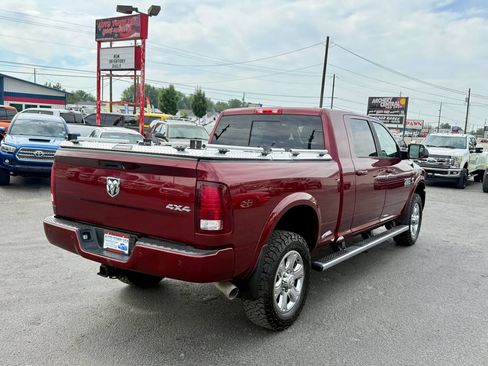 Used 2018 RAM 2500 Laramie w/ Sport Appearance Group AWD/4WD image 5