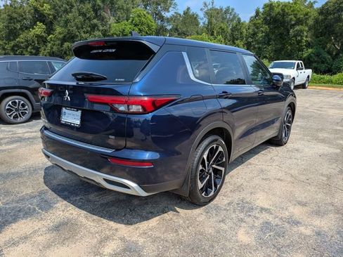 Used 2024 Mitsubishi Outlander SE AWD/4WD image 5