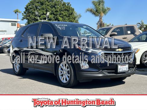 Used 2020 Chevrolet Equinox LS FWD image 1