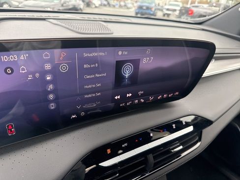 New 2026 Buick Enclave Avenir w/ Super Cruise Package image 13