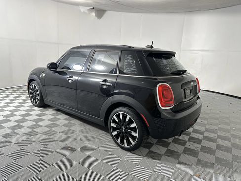 Used 2016 MINI Cooper 4-Door Hardtop FWD image 6