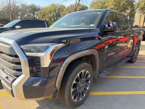 Used 2025 Toyota Tundra Limited w/ Power Package image 1