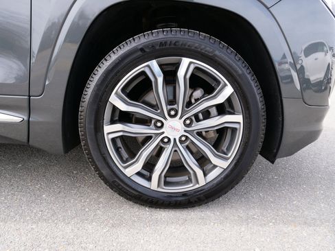 Used 2019 GMC Terrain Denali w/ Advanced Safety Package image 10