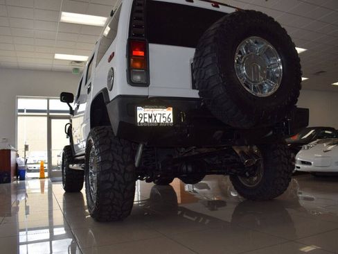 Used 2003 HUMMER H2 w/ Preferred Equipment Group AWD/4WD image 21