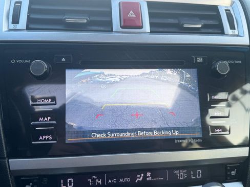 Used 2016 Subaru Outback 2.5i Limited AWD/4WD image 15