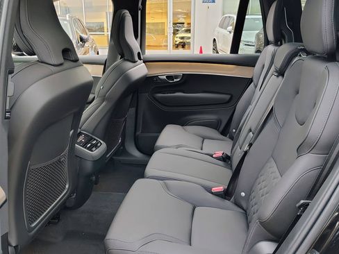 New 2026 Volvo XC90 B5 Core w/ Protection Package AWD/4WD image 19