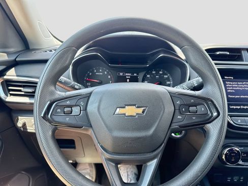 Used 2023 Chevrolet TrailBlazer LT w/ Convenience Package FWD image 15