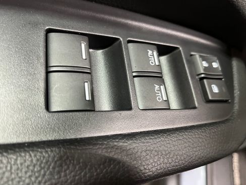 Certified 2025 Honda Ridgeline Black Edition image 13