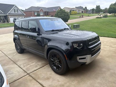 Used 2020 Land Rover Defender 110 AWD/4WD image 1