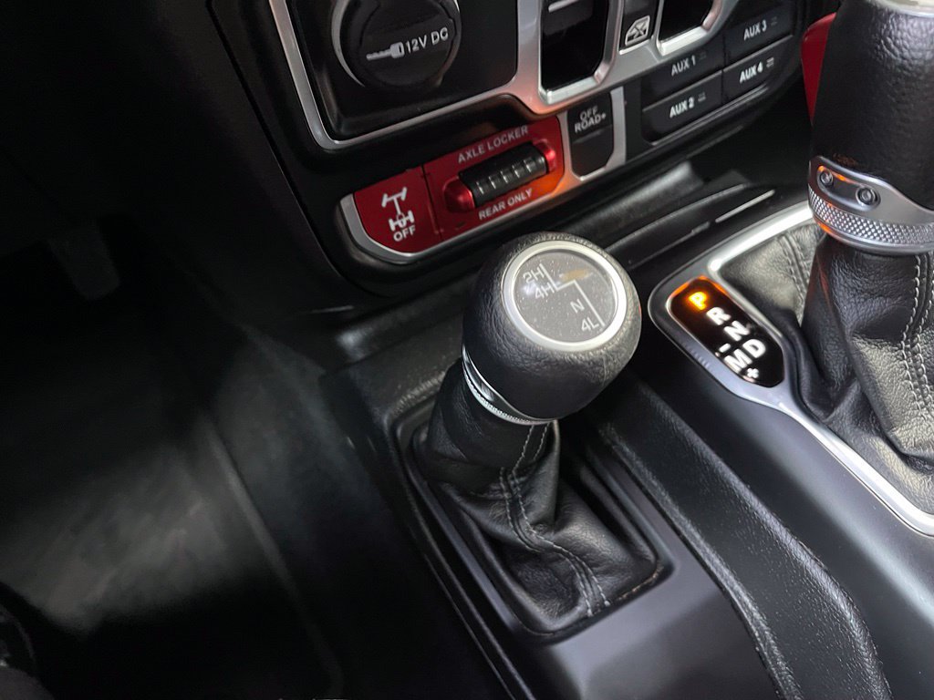 Used 2024 Jeep Wrangler Unlimited Sport AWD/4WD image 23