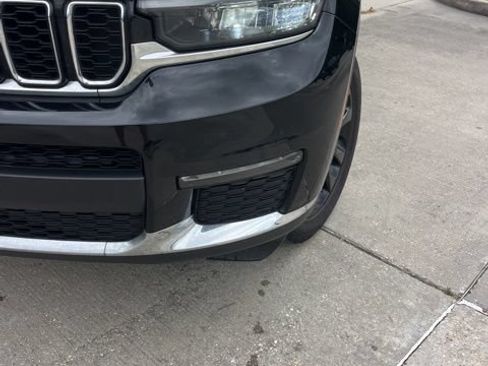 Used 2022 Jeep Grand Cherokee L Limited RWD image 11