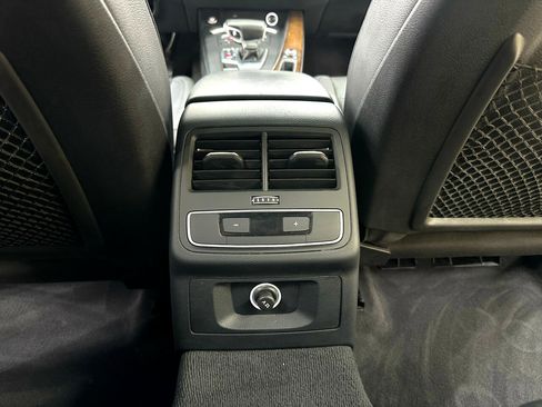 Used 2019 Audi A5 2.0T Premium image 34
