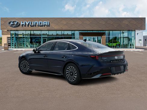 New 2026 Hyundai Sonata Limited image 4
