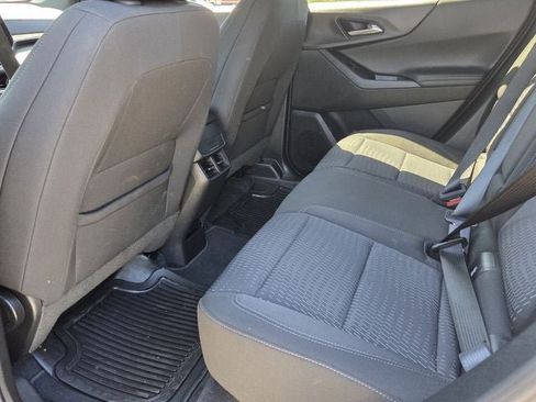Used 2025 Chevrolet Equinox LT FWD image 10
