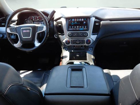 Used 2018 GMC Yukon XL SLT w/ Premium Edition AWD/4WD image 59