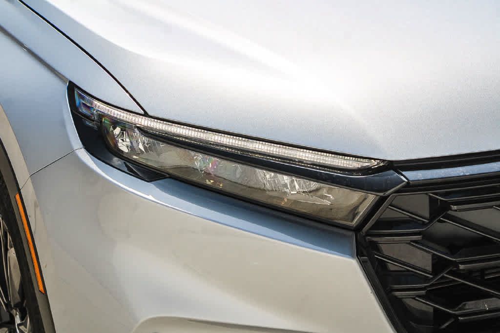 Used 2023 Honda CR-V Sport Touring image 9