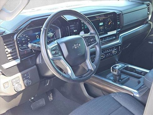 Used 2023 Chevrolet Silverado 1500 RST image 12
