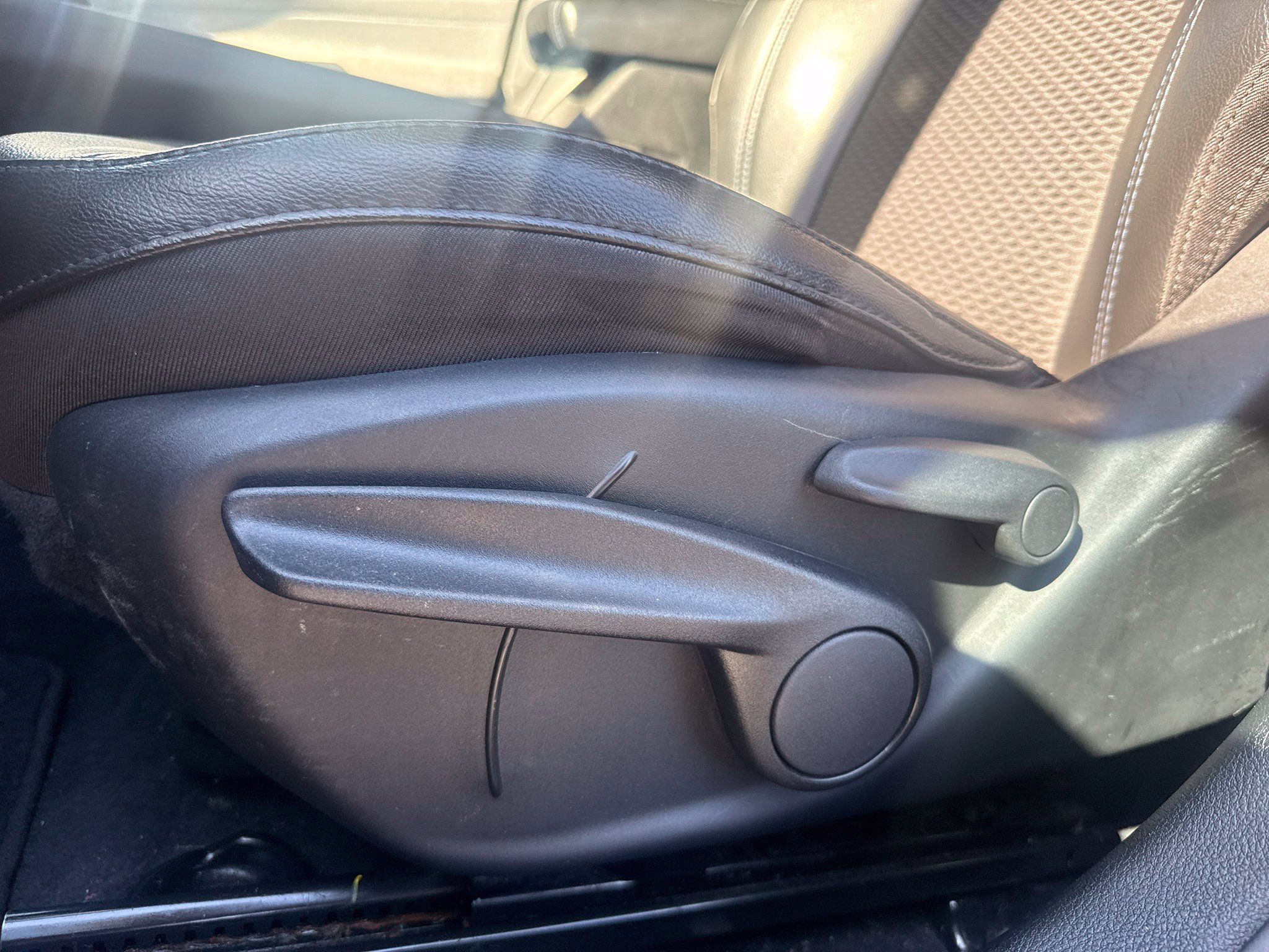 Used 2022 Jeep Compass Latitude FWD image 23