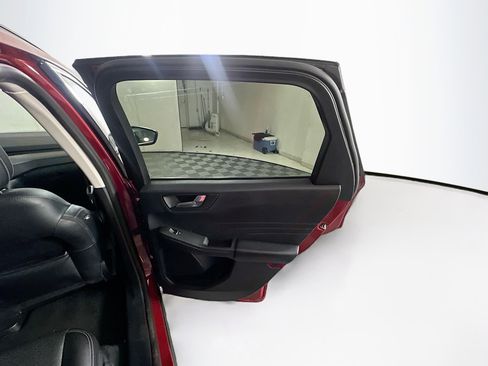Used 2022 Ford Escape Titanium FWD image 30