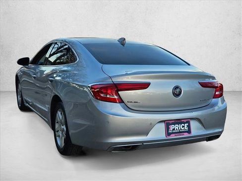 Used 2018 Buick LaCrosse Premium image 7