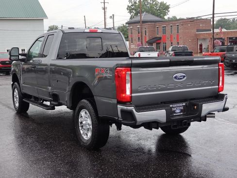 New 2026 Ford F350 XLT w/ FX4 Off-Road Package AWD/4WD image 15