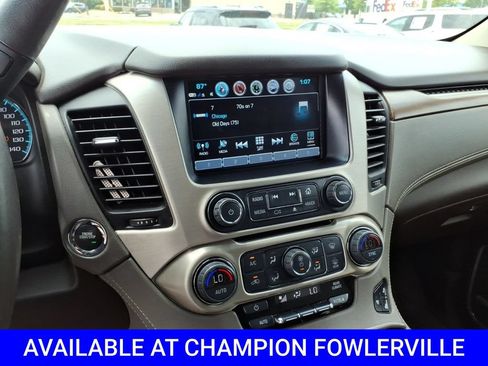Used 2019 GMC Yukon XL Denali w/ Denali Ultimate Package AWD/4WD image 17