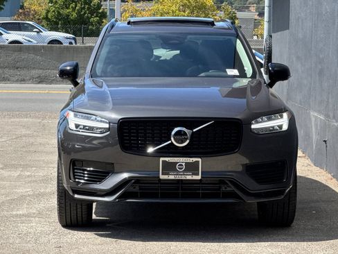 Used 2023 Volvo XC90 T8 Plus w/ Protection Package Premier AWD/4WD image 11