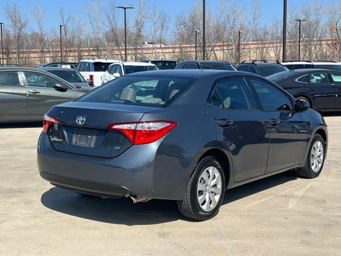 Used 2015 Toyota Corolla LE image 12