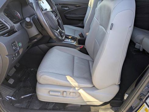 Certified 2020 Honda Passport Touring image 21