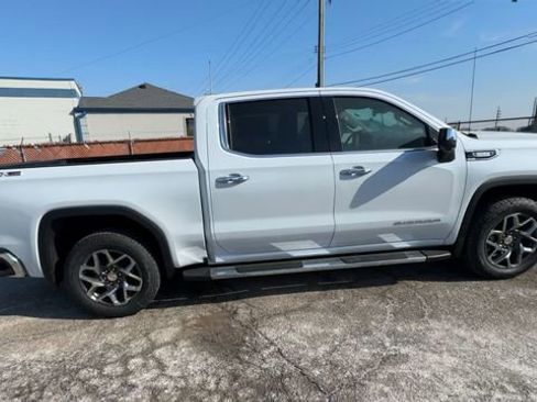 New 2026 GMC Sierra 1500 SLT w/ SLT Premium Plus Package image 9