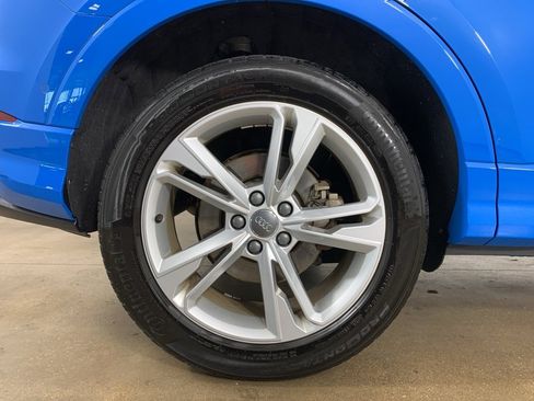 Used 2020 Audi Q3 2.0T Prestige w/ Prestige Package image 36