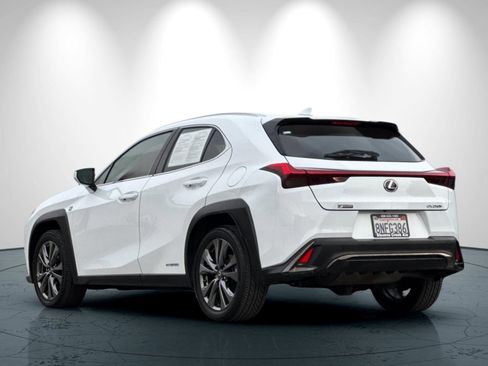 Used 2019 Lexus UX 250h image 6