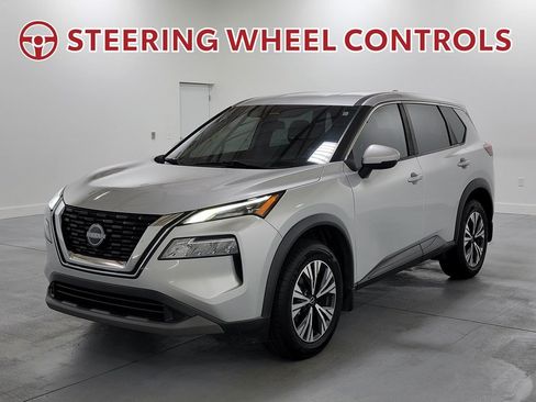 Used 2022 Nissan Rogue SV FWD image 4
