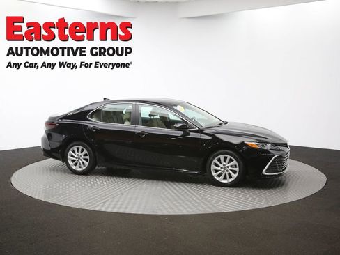 Used 2023 Toyota Camry LE image 44