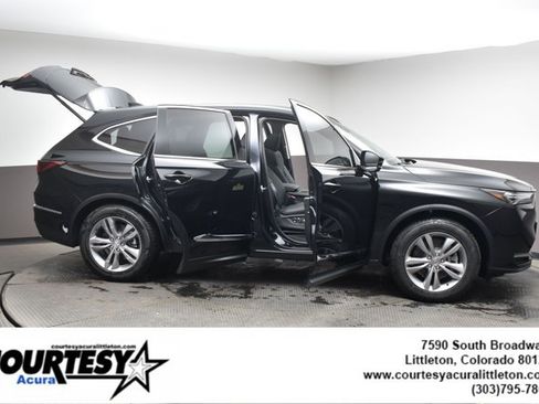 Used 2025 Acura MDX SH-AWD image 47