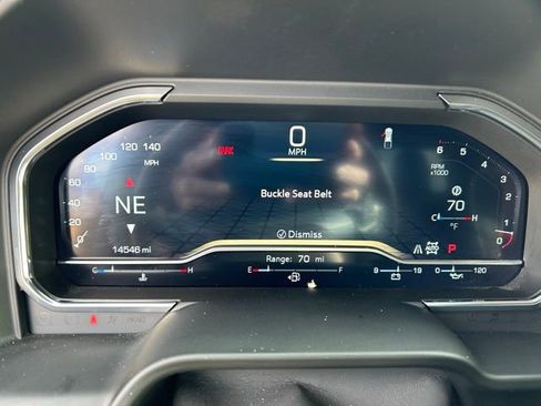 Used 2024 GMC Sierra 1500 AT4X image 17