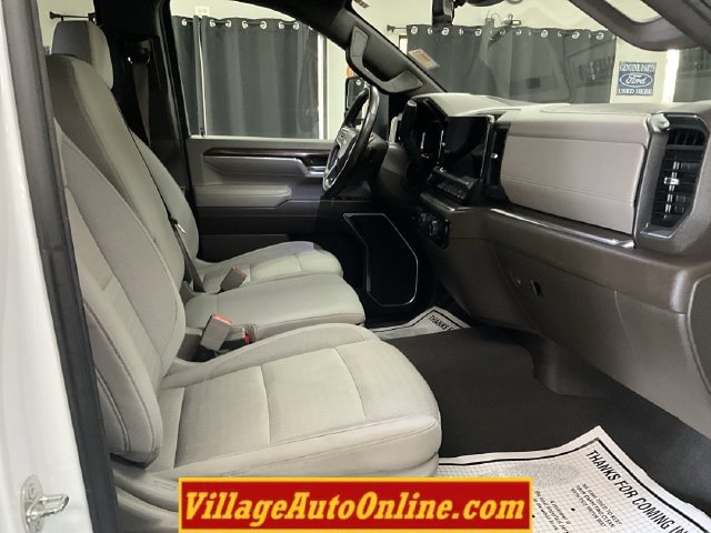 Used 2024 Chevrolet Silverado 2500 LT w/ Safety Package AWD/4WD image 31