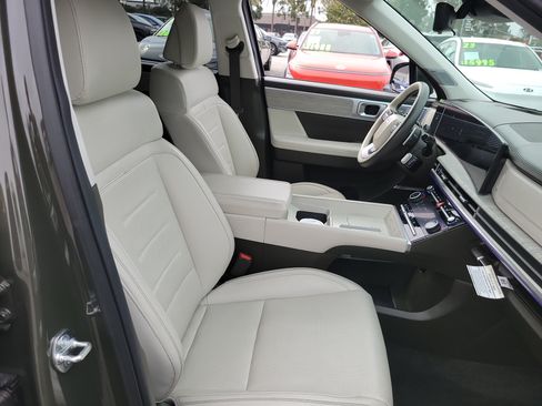 Used 2025 Hyundai Santa Fe Calligraphy AWD/4WD image 20