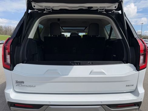 Used 2025 Ford Expedition Max Platinum AWD/4WD image 9