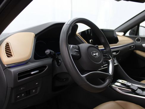 Used 2021 Hyundai Sonata Limited FWD image 14