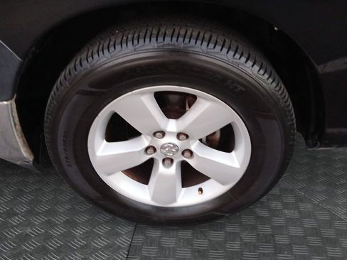 Used 2010 Dodge Ram 1500 Truck ST w/ ST Popular Equipment Group image 18